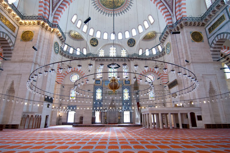 Süleymaniye'nin şaşırtan dehlizleri zeminin altında bakın ne var!