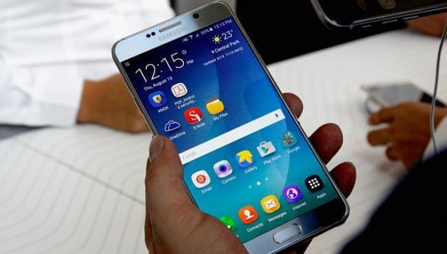 Samsung Galaxy Note 7’yi  toplatıyor