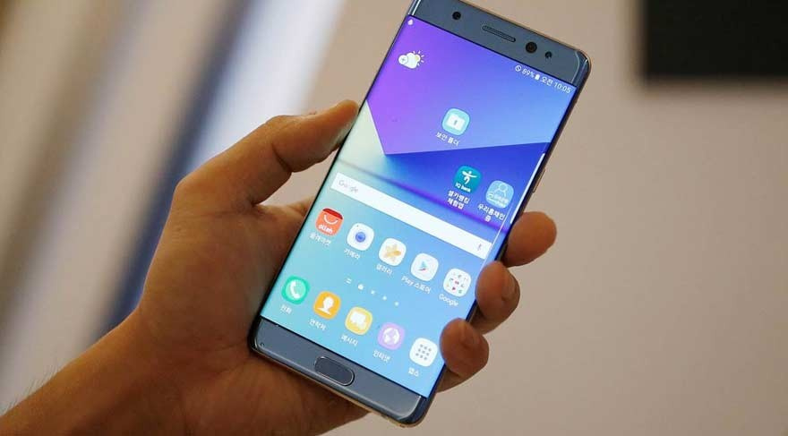 Samsung Galaxy Note 7’yi  toplatıyor