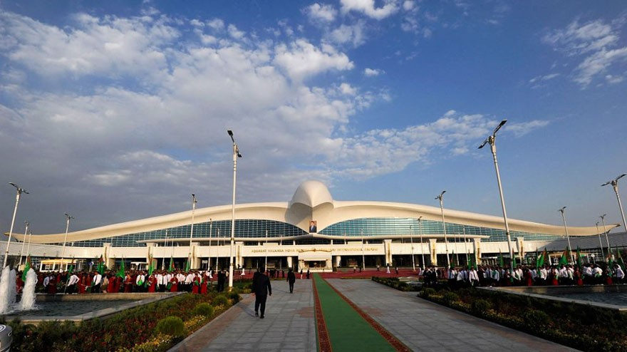 2,3 milyar dolarlık 'Şahin' havalimanı