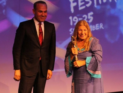 Adana Film Festivali’nde Onur Ödülleri sahiplerini buldu