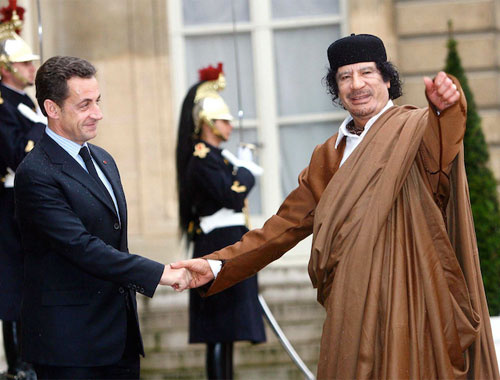 Kaddafi belgesi Sarkozy'i yakacak!