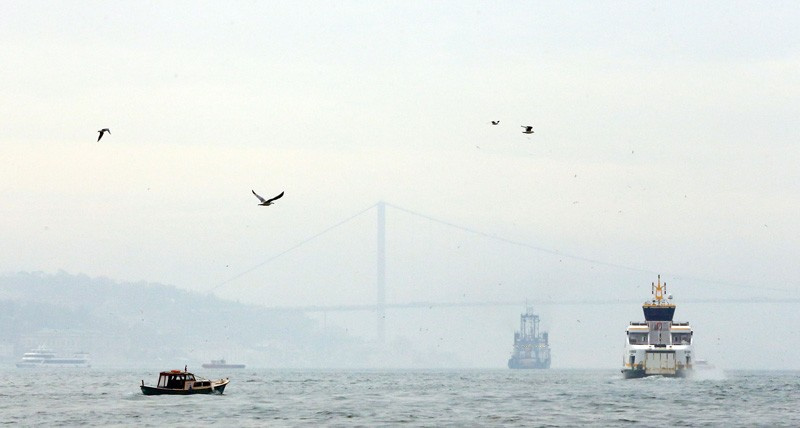 İstanbul'u sis bastı ortaya kartpostallık görüntüler çıktı