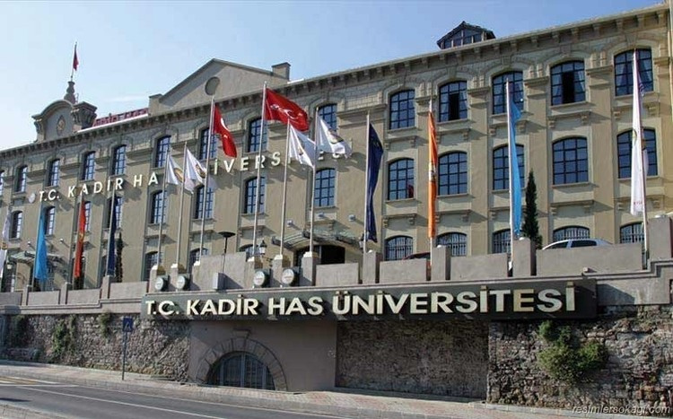 Türkiye'nin en güvenilir kurumu TSK zirveden düştü