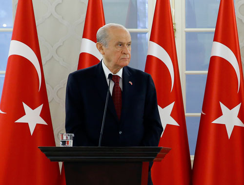 Devlet Bahçeli'den MHP'li bakan açıklaması