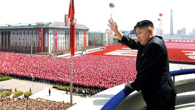 Donald Trump'a Kuzey Kore'den ilk gün sürprizi 