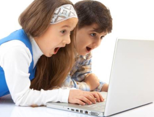 Tatilde bilgisayar başından kalkmayan çocuğa ne yapmalı? 