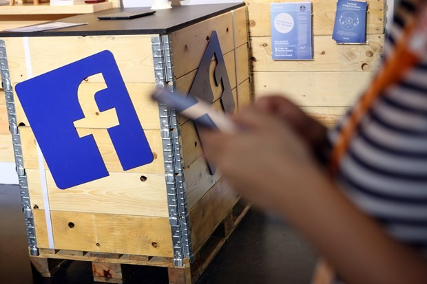 Facebook'a damga vuran uydurma haberler