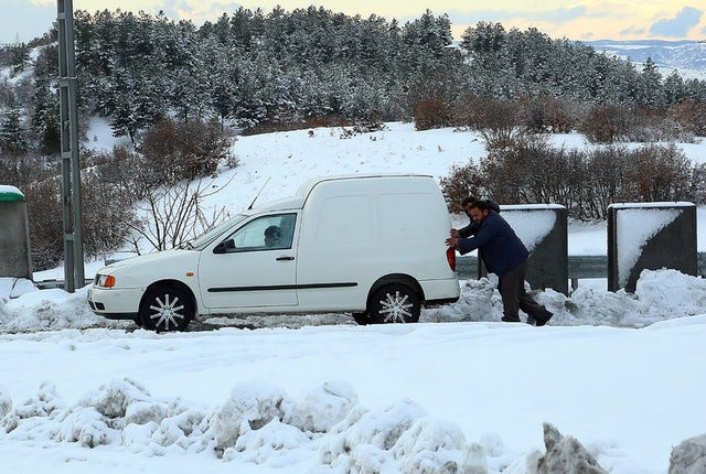 Valilikler açıkladı! Bu illerde okullar tatil