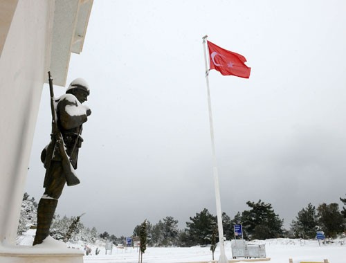 Kar Türkiye'yi vurdu geçti! En ilginç kar manzaraları