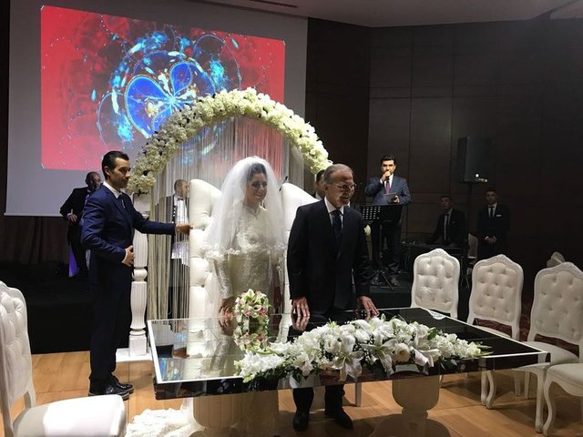Mehmet Ali Şahin bugün evleniyor! Eşi Zuhal Fırat kimdir?