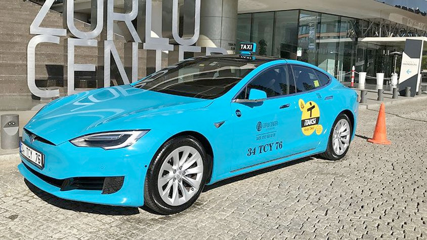 Tesla model S elektrikli taksi İstanbul'da! 100 km'de 9 lira yakıyor