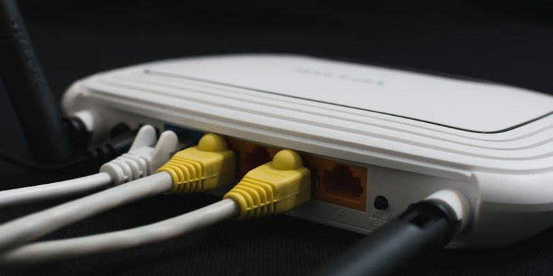 Kablosuz ağ (Wi-Fi) kullananlar topun ağzında bilgiler sızdırılıyor
