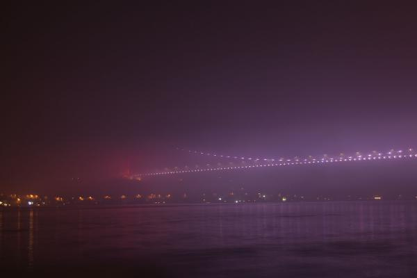 İstanbul'da yoğun sis! İptaller var