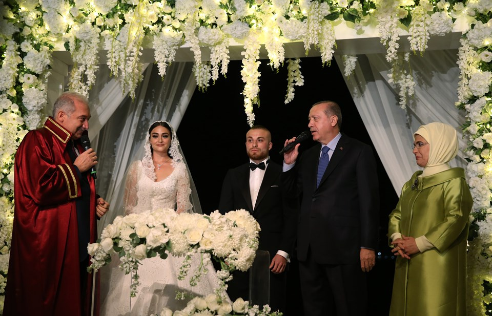 Diriliş'in Halime'si ile Beşiktaş'ın Gökhan'ı evlendi