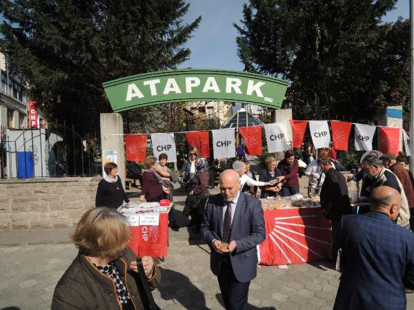 Hevesi kursağında kaldı! Müftü o pankartı görünce...