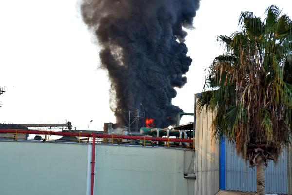 Adana'da fabrika yangını! Fabrikanın sahibi bomba bir isim