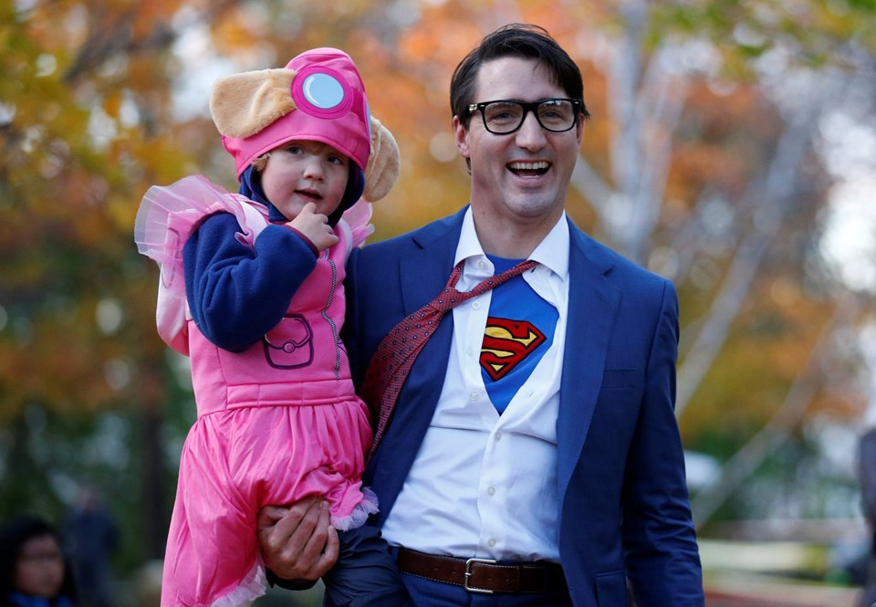 Kanada başbakanı Justin Trudeau bu kez 'Superman' oldu