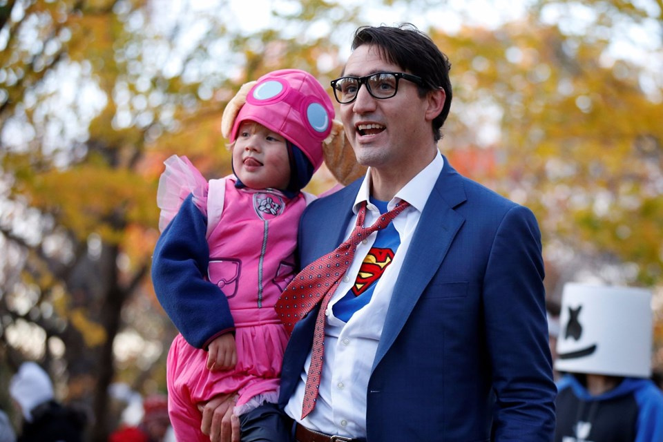 Kanada başbakanı Justin Trudeau bu kez 'Superman' oldu