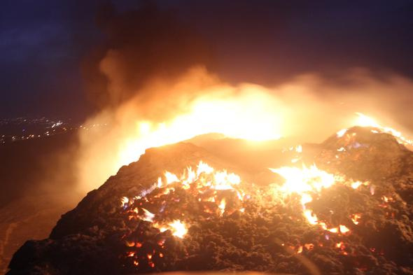 Denizli'de yangın paniği: Kilometrelerce uzaktan görüldü!