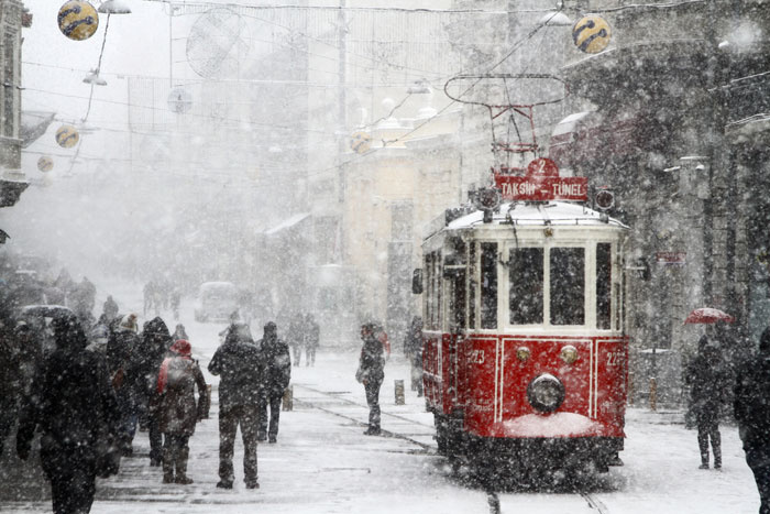 İstanbul'a ilk kar ne zaman yağacak? İşte o tahminler