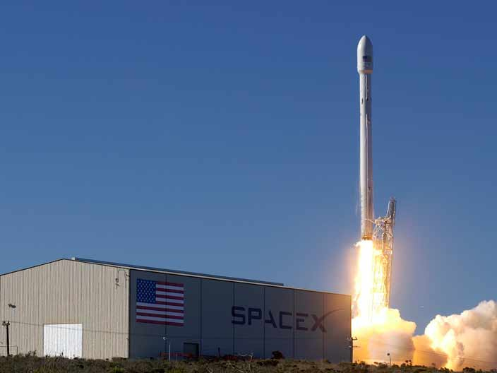Elon Musk'ın sır gibi projesi gizli bir yükü uzaya gönderecek