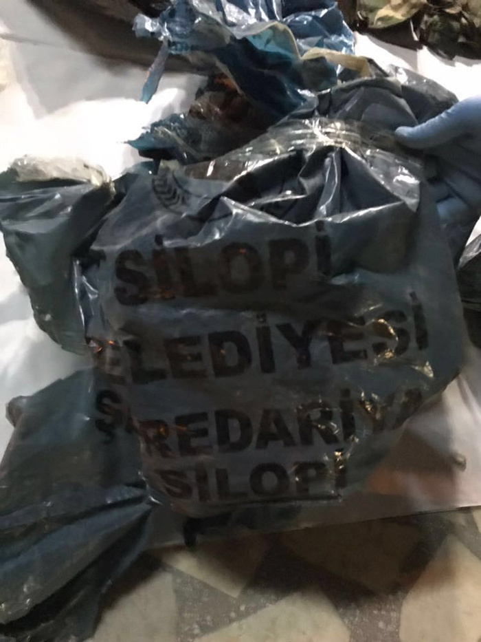 Silopi Belediyesi'ne ait kömür torbasından çıktı