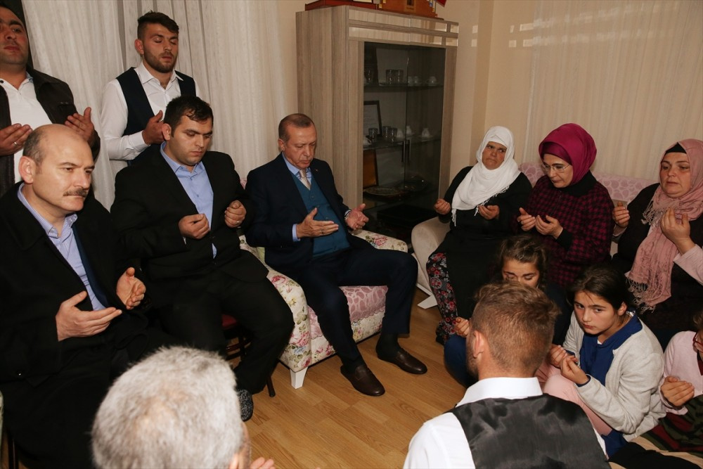 Cumhurbaşkanı Erdoğan, Eren Bülbül'ün ailesini ziyaret etti!