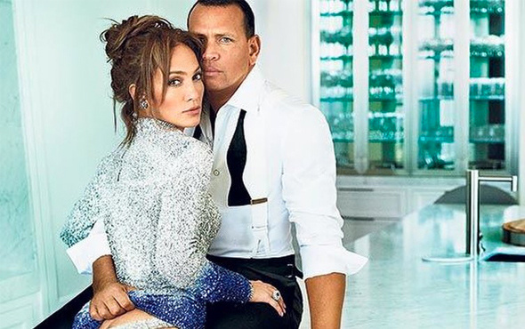 Jennifer Lopez ve Alex Rodriguez aşkı kısa mesajla başlamış!