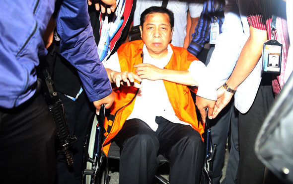 Endonezya'da meclis başkanına yolsuzluktan gözaltı