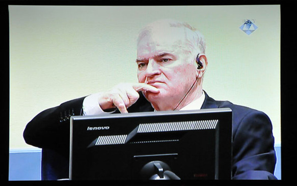 'Bosna kasabı' Mladic'e müebbet