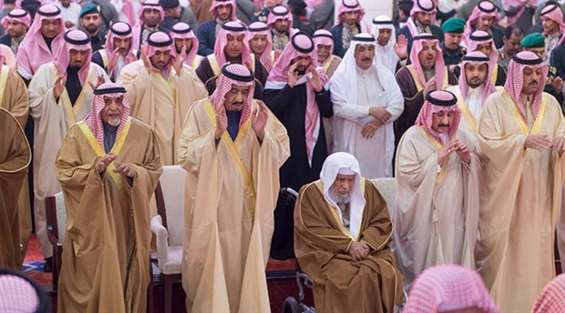 Suudi prenslerle ilgili olay yaratacak ABD iddiası! Ayaklarından...