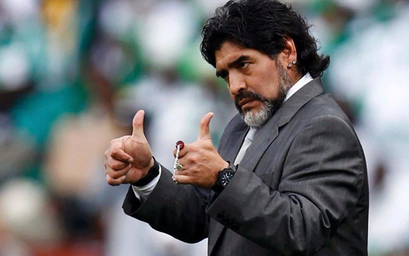 Futbol efsanesi Maradona kızlarını hapse attırmak için dava açtı