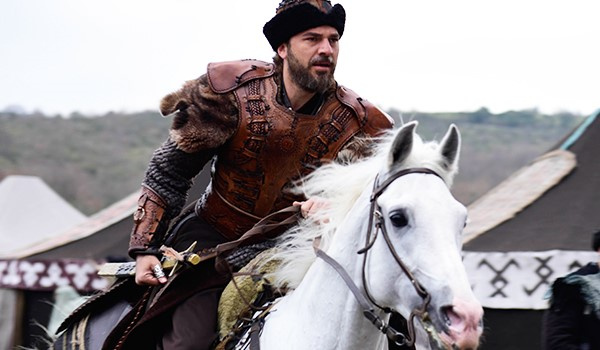 Diriliş Ertuğrul final mi yapıyor çekimler durduruldu 