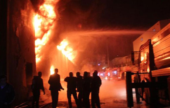 Karaman’da plastik fabrikasında yangın