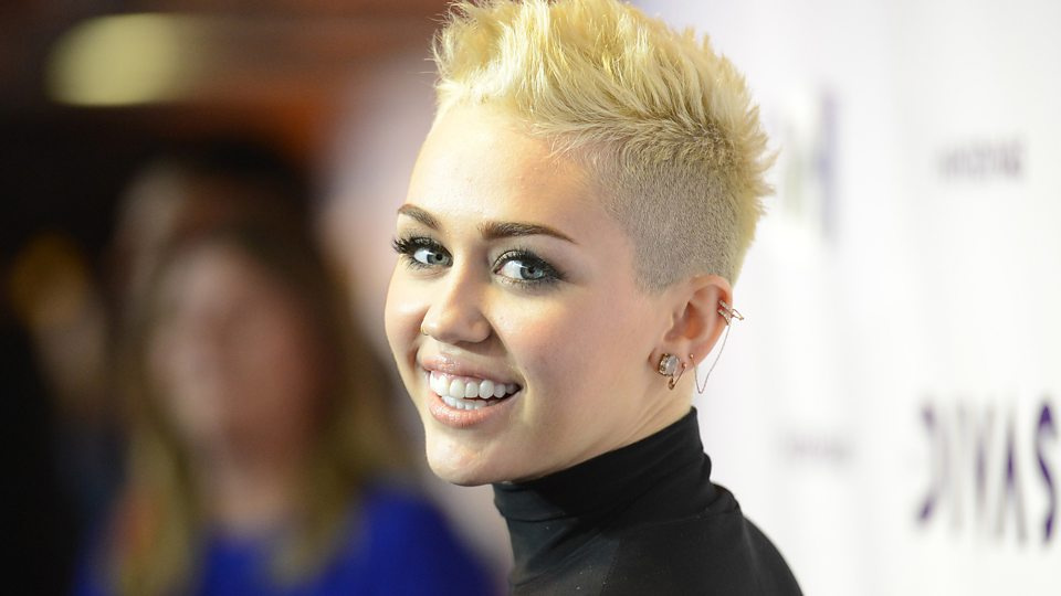 Miley Cyrus: Hannah Montana psikolojimi bozdu