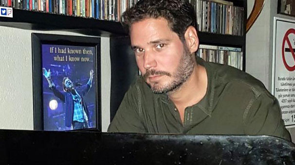 Baskın Oran'ın üvey oğlu DJ Hasan Köseoğlu hayatını kaybetti