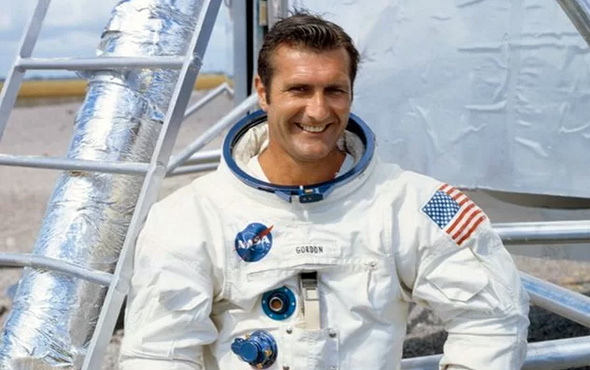 Apollo 12 astronotu Richard Gordon 88 yaşında hayatını kaybetti