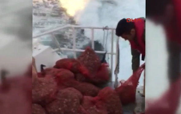 Balıkesir'de 8 ton kaçak midye ele geçirildi