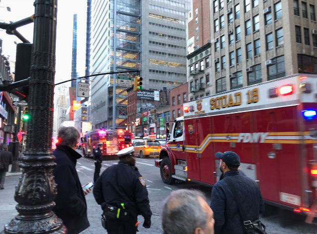 New York'ta son dakika patlama olay yerinden ilk görüntüler
