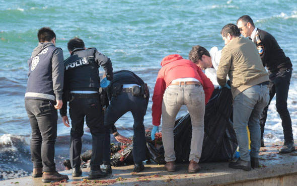 Kadıköy'de sahile ceset vurdu!