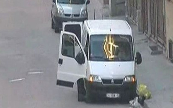 İstanbul'da bombalı yüklü minibüs yakalandı!
