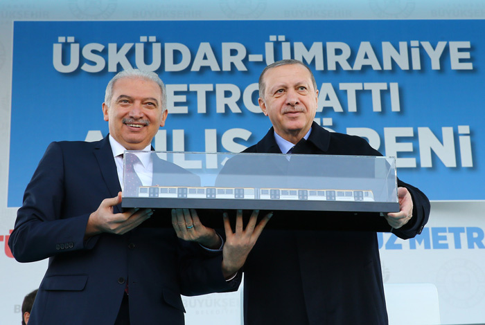 Erdoğan Türkiye'nin sürücüsüz ilk metrosunu açtı