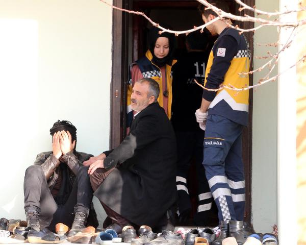 Erzincanlı Şehit Polis Hakan Can'ın baba evine ateş düştü