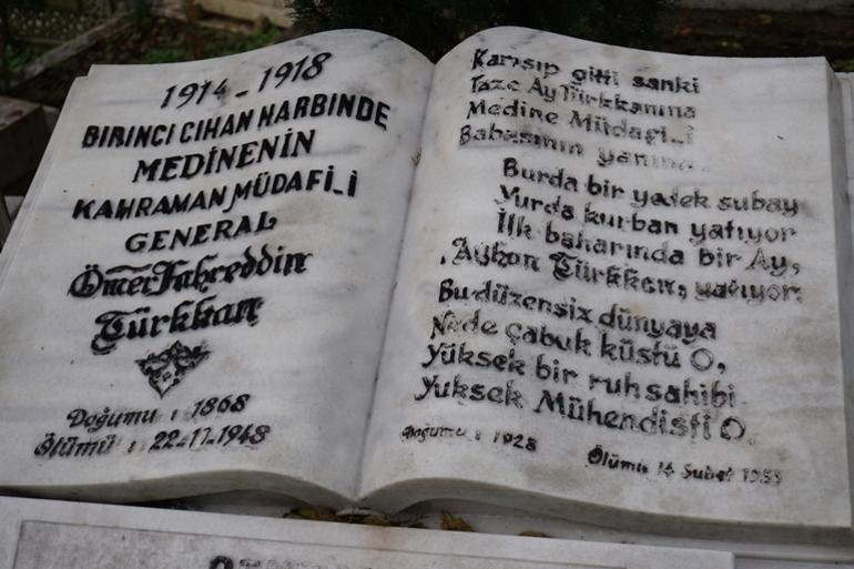 Medine Kahramanı Fahrettin Paşa İstanbul'da yatıyor! İşte mezarı...