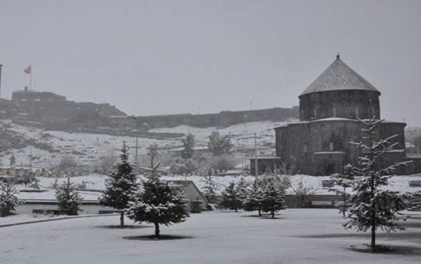 Kars hava durumu kötü kar yağışı için alarm