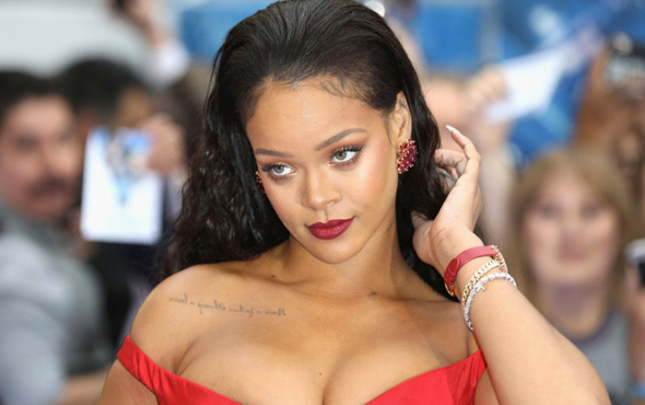 Kuzeni öldürülen Rihanna hayatının şokunu yaşadı