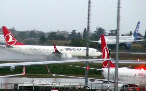 İstanbul'da hareketli dakikalar: Uçaklar yakıt kritiğine girdi!