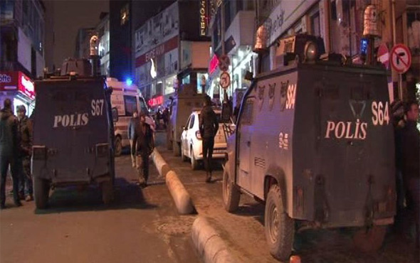İstanbul'un göbeğinde molotoflu saldırı!
