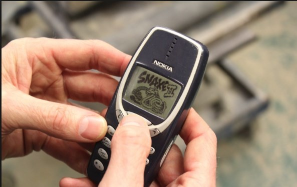 Efsane telefon geri dönüyor Nokia 3310'u duyurdu